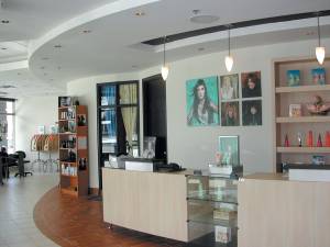 Salon Madison